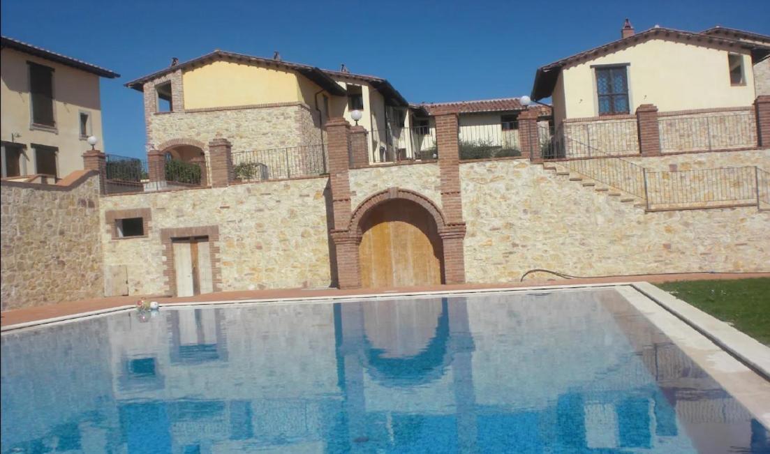 Villa Kima Tartufo Toscella Eksteriør billede